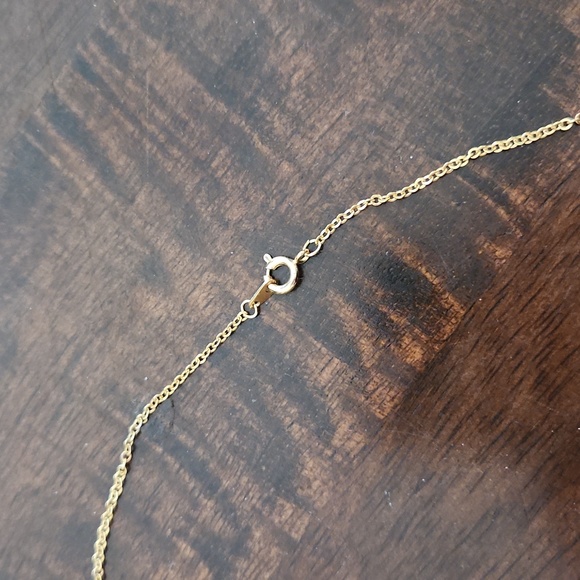 Avon zodiac necklace Clearance